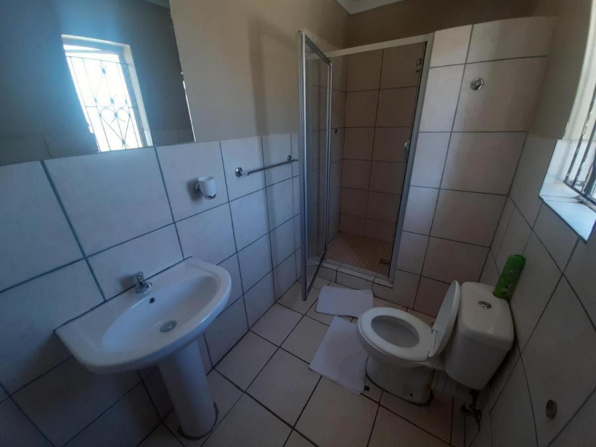 Bed and Breakfast Legae La Tshepo Mogwase Экстерьер фото